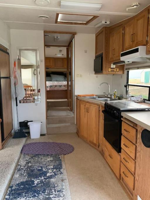 דירות Saint Ignatius Mission Mountain Camper מראה חיצוני תמונה